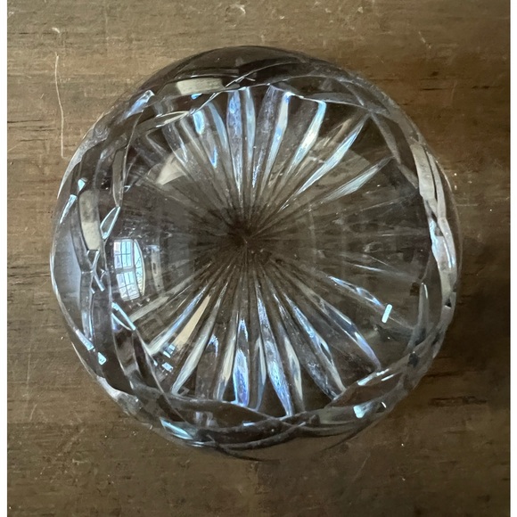 Lenox Crystal paperweight. Signed Lenox on bottom. Perfect condition. - Picture 4 of 5